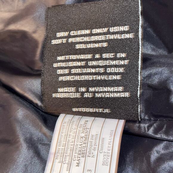 S13 New York Camo Faux Fur Hooded Down Puffer Vest Women’s Medium - Picture 7 of 9